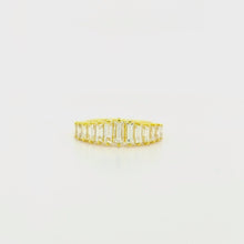 Load and play video in Gallery viewer, KAYLA BAGUETTE DIAMOND RING YELLOW GOLD
