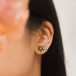 SNOWFLAKE EMERALD EARRING