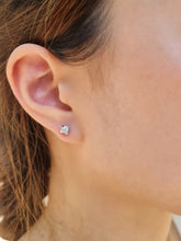 Load image into Gallery viewer, ISLA DIAMOND STUD EARRING
