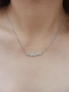 STAR BURST DIAMOND NECKLACE WHITE GOLD